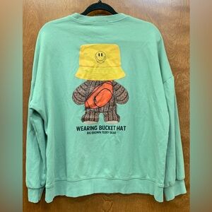 Singsang Market Big Brown Bear Bucket Hat Sage Green Sweatshirt Size X-Large